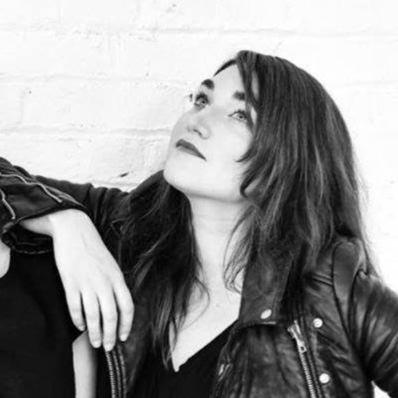 Meet your Posher, Carrie - Picture 1 of 1